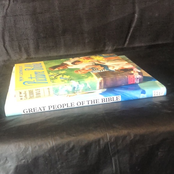 Bible books hardcover illustrated children books EUC vintage - Picture 10 of 10